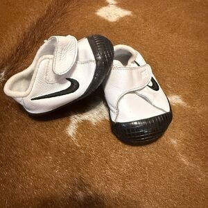 Nike Baby White and Black Walker Shoes
